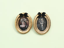 Load image into Gallery viewer, Pair of Creepy Halloween Portraits - Dollhouse Decoration