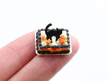 Load image into Gallery viewer, Black Cat Halloween Cake - 1:12 Scale Miniature Food for Dollhouses