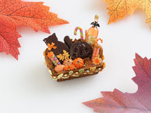 Load image into Gallery viewer, Beautiful Luxurious Halloween Hamper - 1:12 Scale Miniature Decoration for Dollhouses