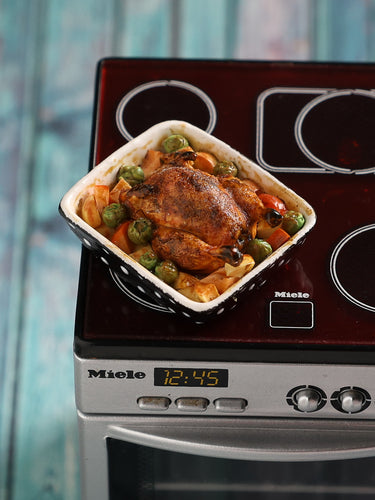 Roast Chicken and Vegetables - 1:12 Scale Miniature Decoration for Dollhouses