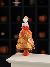 Load image into Gallery viewer, Autumn Marquise Cake &quot;Penelope&quot; - Handmade Miniature Dollhouse Food
