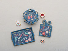 Load image into Gallery viewer, Christmas Display Set - Two Trays and a Cakestand (BLUE) - Dollhouse Miniature Accessory