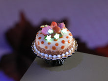 Load image into Gallery viewer, Caramel Cake with Glowing Stars - Dollhouse Miniature Food for Autumn