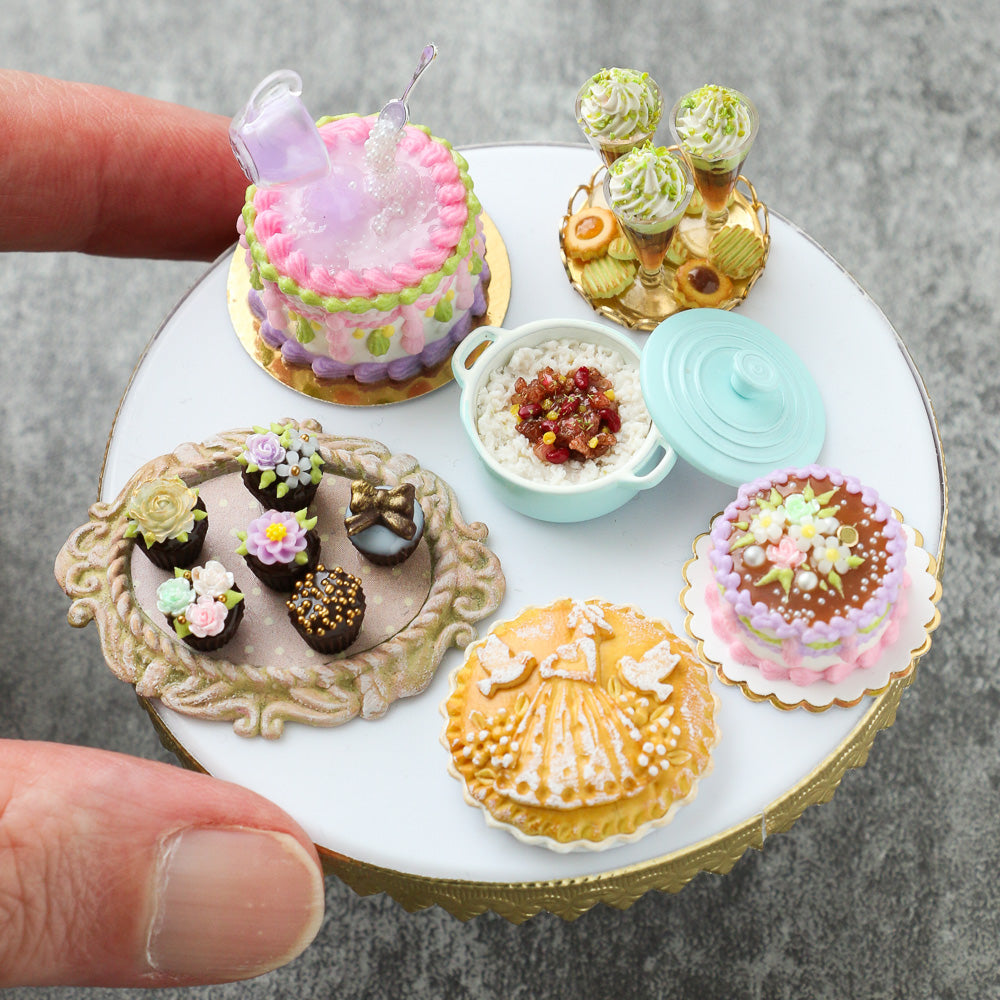 Paris Miniatures: Handmade Dollhouse Miniature Food, Cakes, Pastries