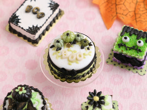Halloween Glow-in-the-dark BOO Cake with Candy Pumpkins - Handmade Miniature Food