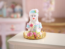 Load image into Gallery viewer, Decorative "Marie-Antoinette" Bust for Spring, Removable Dome - 1:12 Scale Handmade Miniature