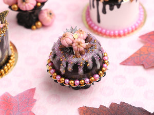 Black and Pink Cake with Glow-in-the-dark Icing, 3 Pink Pumpkins Autumn / Halloween - Handmade Miniature Food