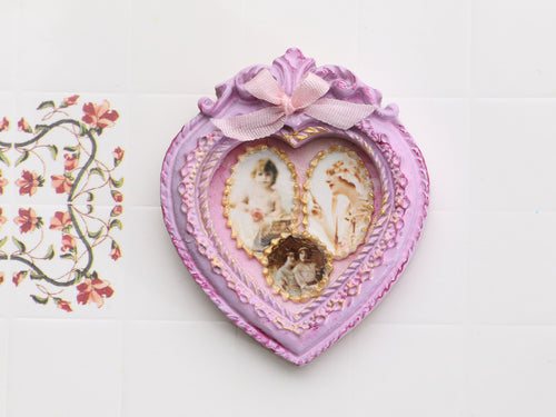 Pink Shabby Chic Heart-Shaped Photo Frame, Vintage Family - Dollhouse Miniature