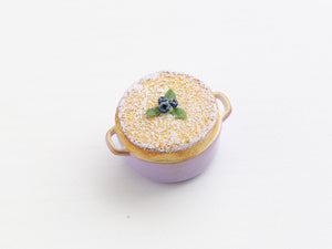 Miniature soufflé dessert decorated with blueberries - OOAK - dollhouse miniature dessert