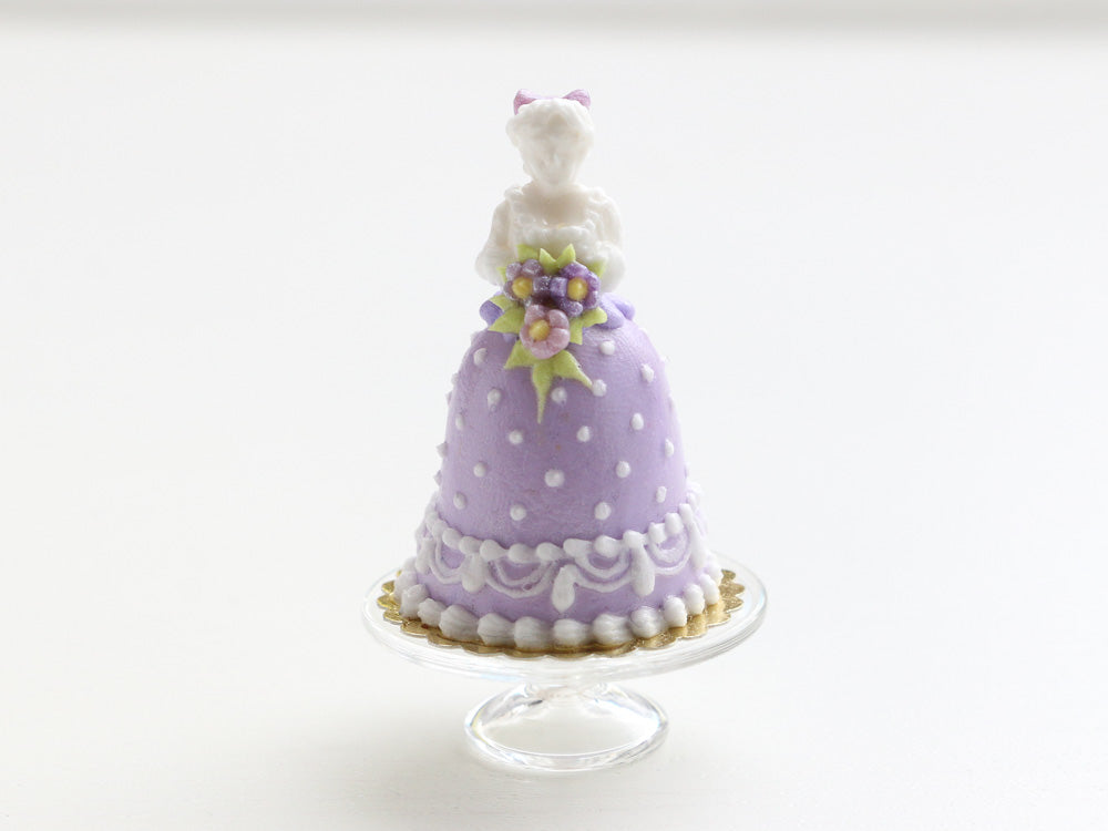 Miniature Marquise dress cake - 