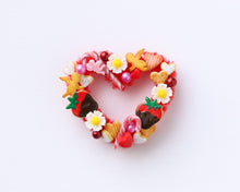 Load image into Gallery viewer, OOAK - Miniature Decorative Valentine&#39;s Garland – Dollhouse 1:12 Scale Handmade Decoration