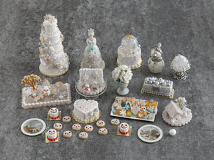 Individual Snowman Cake - Winter Wonderland Collection - Handmade 12th Scale Dollhouse Miniature