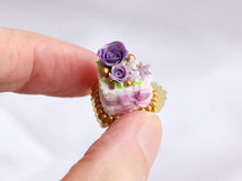Load image into Gallery viewer, OOAK - Heartshaped Christmas / Winter Cake with Lilac and Purple Roses - Handmade Miniature Food