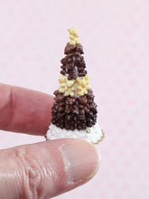 Load image into Gallery viewer, Teddy Bear Tower - 1:12 Scale Handmade Dollhouse Miniature Food