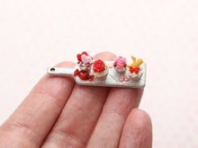 Load image into Gallery viewer, 1:12 Scale Handmade Cupcakes Presentation - Miniature Dollhouse Food