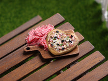 Load image into Gallery viewer, 1:12 Scale Miniature Heart-shaped Pizza on Wooden Board with Towel - Dollhouse Food