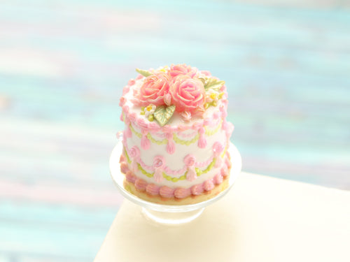 Vintage Cake (A) - Handmade Miniature Dollhouse Food