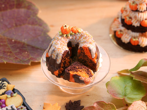 Marble Effect Kouglof Cake (Cut with Slice) for Fall / Autumn - Miniature Food
