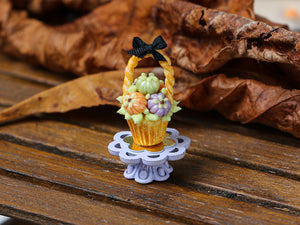 Autumn Showstopper Cupcake - Colourful Pumpkins in Basket (A)