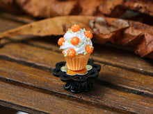 Load image into Gallery viewer, Autumn Showstopper Cupcake, Frosting and Baby Pumpkins (D)
