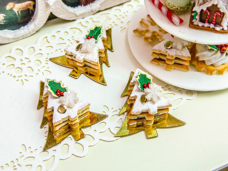 Sapin de Noël Millefeuille Sablé (French Christmas Tree Shaped Layered Cookie) - Individual Christmas Pastry - Miniature Food