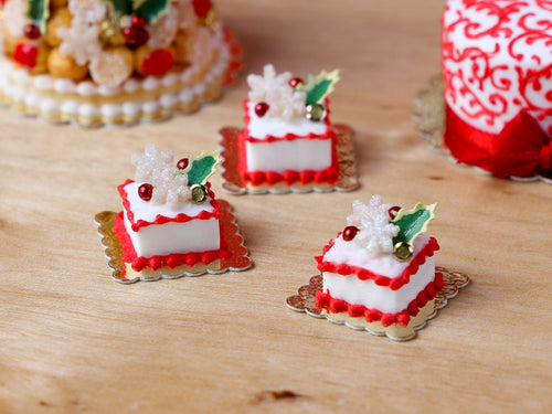 Individual Christmas Cake (Square) Decorated with Holly and Snowflakes - 12th Scale Miniature Food
