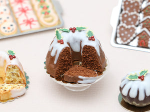 Christmas Gingerbread Kouglof Decorated with Holly - Miniature Food