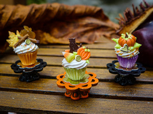 Autumn Showstopper Cupcake - Black Cat, Candy Corn, Pumpkin