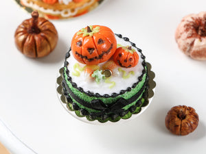 Miniature Jack O'Lantern Halloween Cake - 12th Scale Dollhouse Food