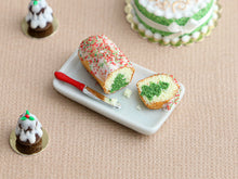 Load image into Gallery viewer, Hidden Christmas Tree Cake (Green) - Miniature Food