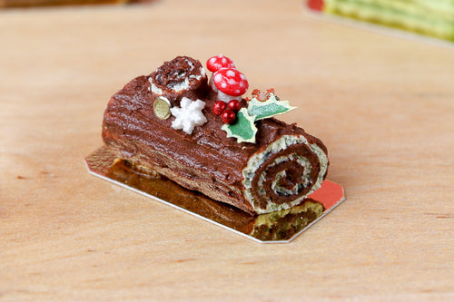 Traditional Dark Chocolate Yule Log / Bûche de Noël - Miniature Food