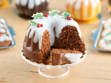 Load image into Gallery viewer, Christmas Gingerbread Kouglof Decorated with Holly - Miniature Food