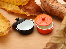 Load image into Gallery viewer, Dollhouse Miniature Cooking Pan / Casserole Dish / Oven Dish in Black or Orange