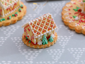 Christmas Cookie House with Hand-piped Details - Miniature Food