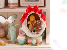 Load image into Gallery viewer, Christmas Frame Wall Decoration with Gingerbread and Cookie Men - Dollhouse Miniature
