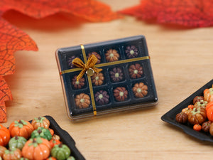 Gift Box of Pumpkin-Shaped Chocolates for Autumn (Dulcey!) - Miniature Food