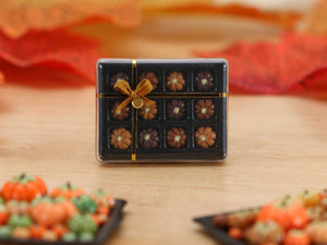 Gift Box of Pumpkin-Shaped Chocolates for Autumn (Dulcey!) - Miniature Food