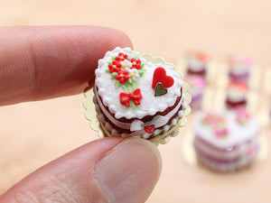 Le Valentin "Blossom Bouquet" Cake - Limited Edition Valentine's Day Miniature Cake in Pink or Red