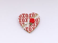 Load image into Gallery viewer, Decorative Heart-Shaped Pretty Boxes - 12th Scale Dollhouse Miniatures
