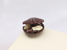 Load image into Gallery viewer, Traditional French Chocolate Scallop Shell for Easter - 4 Choices - Miniature Food