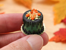 Load image into Gallery viewer, Drip Cake For Autumn Halloween - Miniature Food