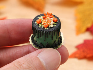 Drip Cake For Autumn Halloween - Miniature Food