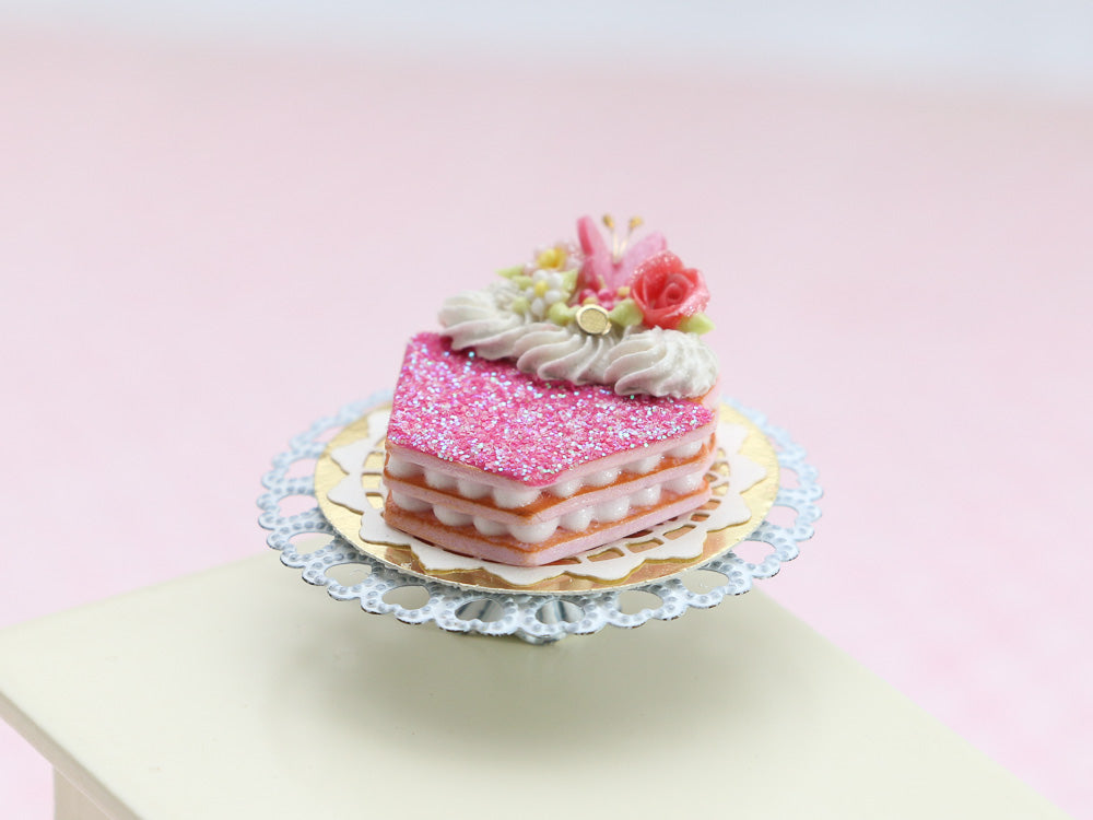 Sparkly Pink Cupcake-Shaped Layered Cookie - Miniature Food