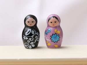 Russian Dolls / Matryoshka Fèves - Black and Violet - 12th Scale Miniature Ornament