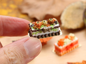 Rectangular Miniature Autumn Cake, Three Pumpkins - 12th Scale Dollhouse Food