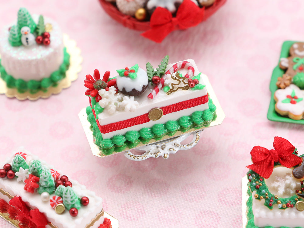 Rectangular Christmas Cake, Christmas Pudding, Golden Reindeer - 12th Scale Dollhouse Miniature Food