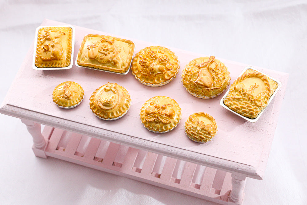Mini Rabbit Pie Easter Pie - Rabbit, Easter Egg, Butterflies - Handmade Miniature Food ...