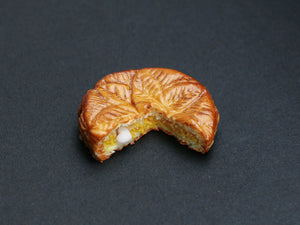 Galette des Rois, Cut with Heart-Shaped Fève - French Epiphany Pastry (O) - 12th Scale Miniature Food