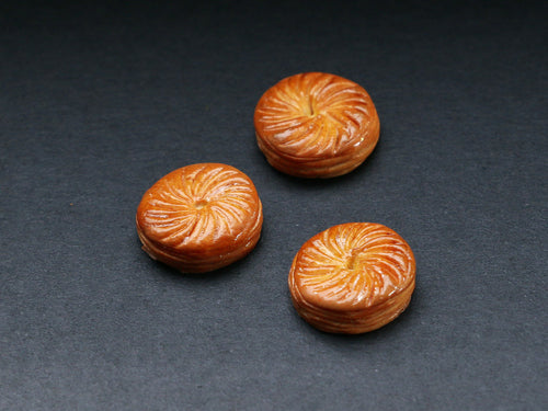 Galette des Rois - Individual French Epiphany Pastry - 12th Scale Miniature Food