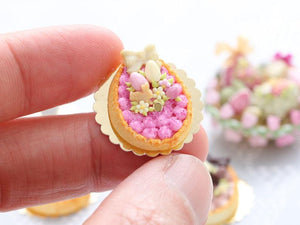 White Chocolate Cream Tarte – Egg-Shaped decorated with Easter Eggs, Bunny, Blossoms